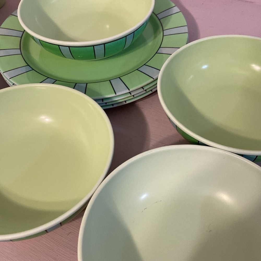 Green and White Dinnerware Set, 1990’s.  Good condition minimal wear. - Picture 4 of 5